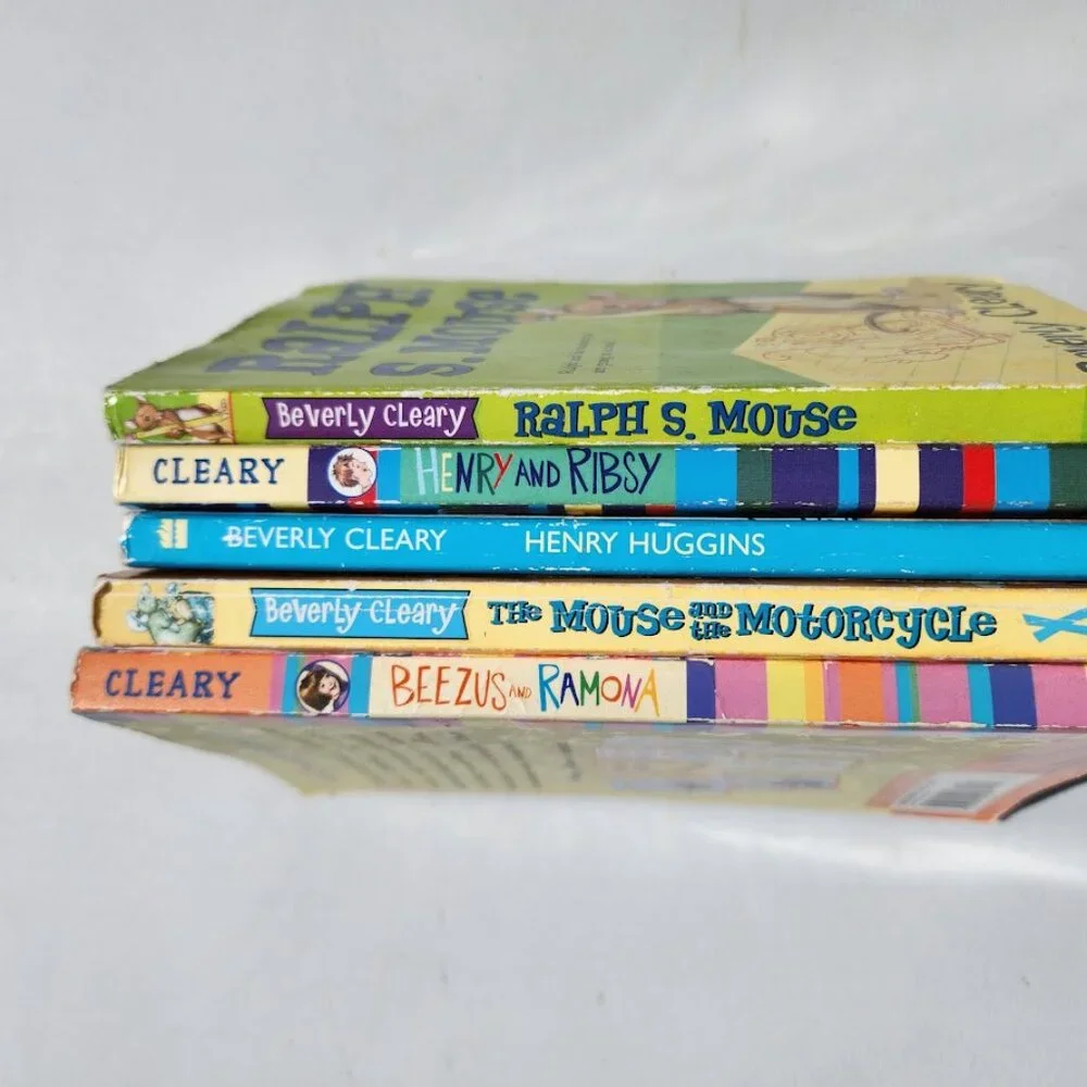 Children's Book Bundle Lot Set 5 Chapter Books Beverly Cleary  Beezus and Ramona